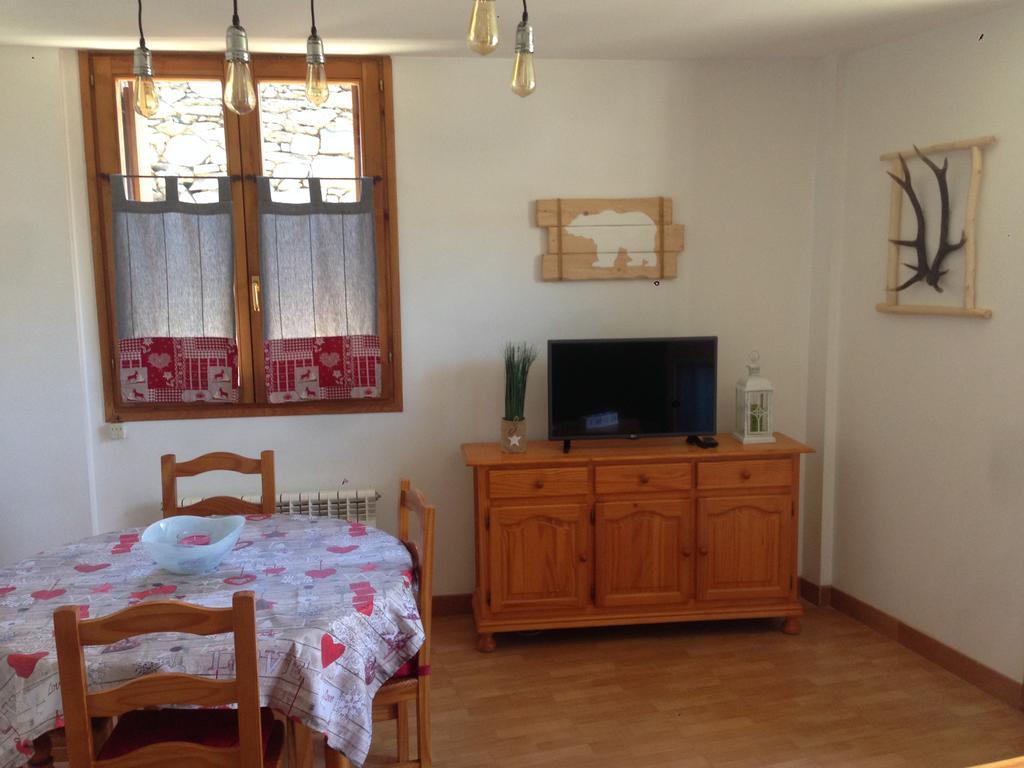 Appartamento Vora Riu Esterri d'Àneu Esterno foto